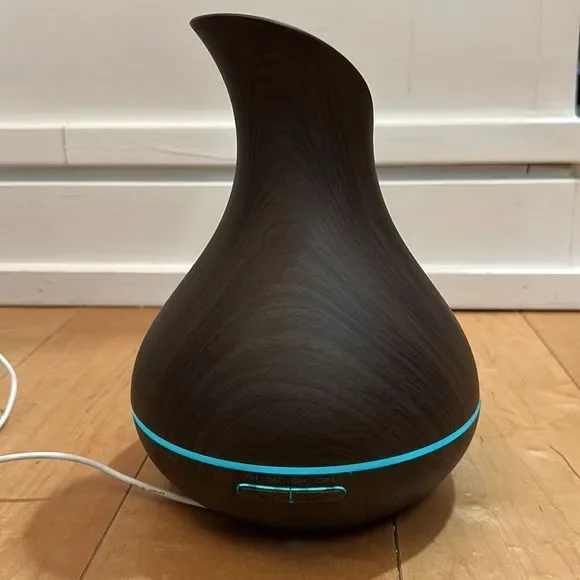 Humidifier w/6 Colour LED 9x6” - Picture 6 of 14